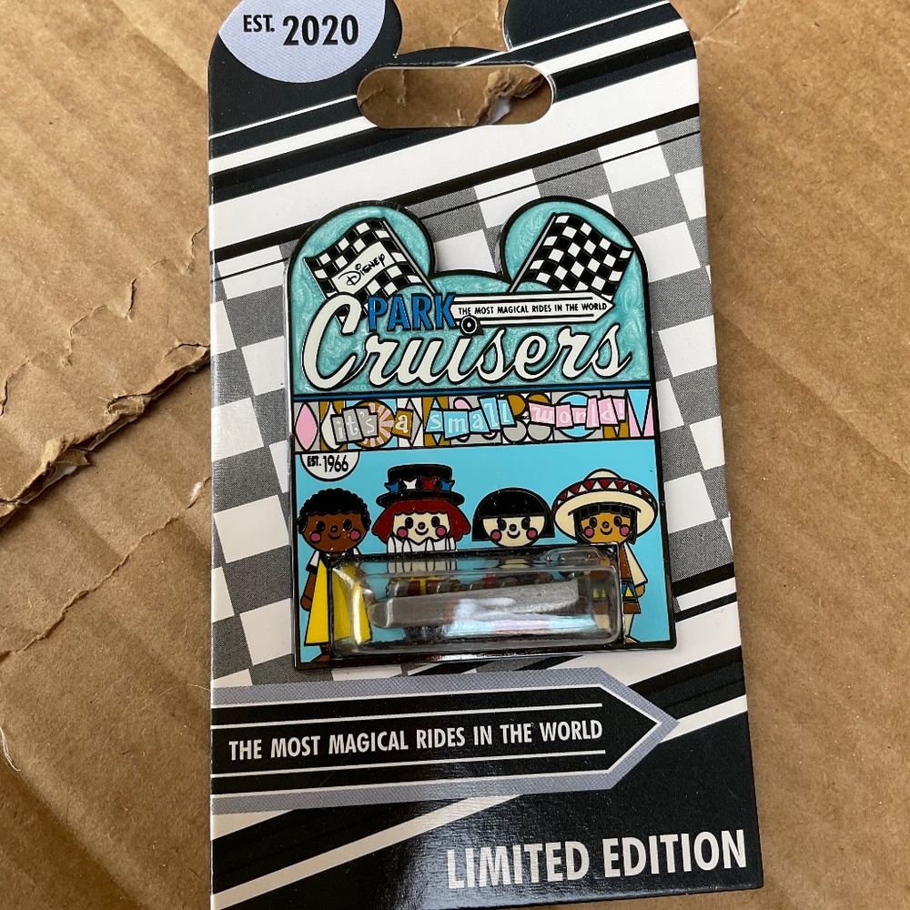 Disney parks 2020 pin limited edition